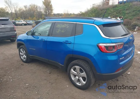 2018 Jeep Compass Latitude 4X4 z USA, uszkodzony, nr VIN 3C4NJDBB6JT202290